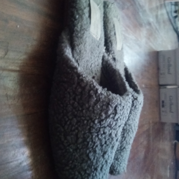 Fleece Slides (Target) - Picture 3 of 3